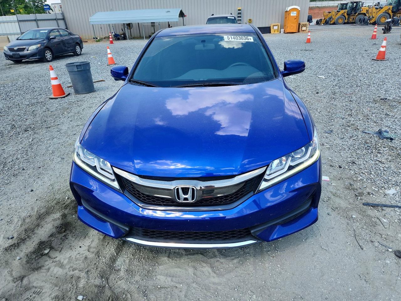 2017 HONDA ACCORD EX photo 13