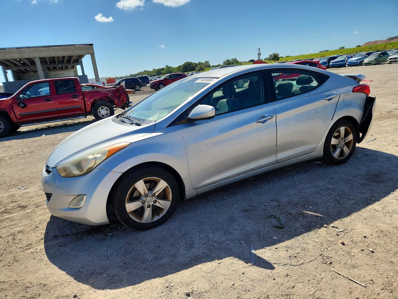 2012 HYUNDAI ELANTRA