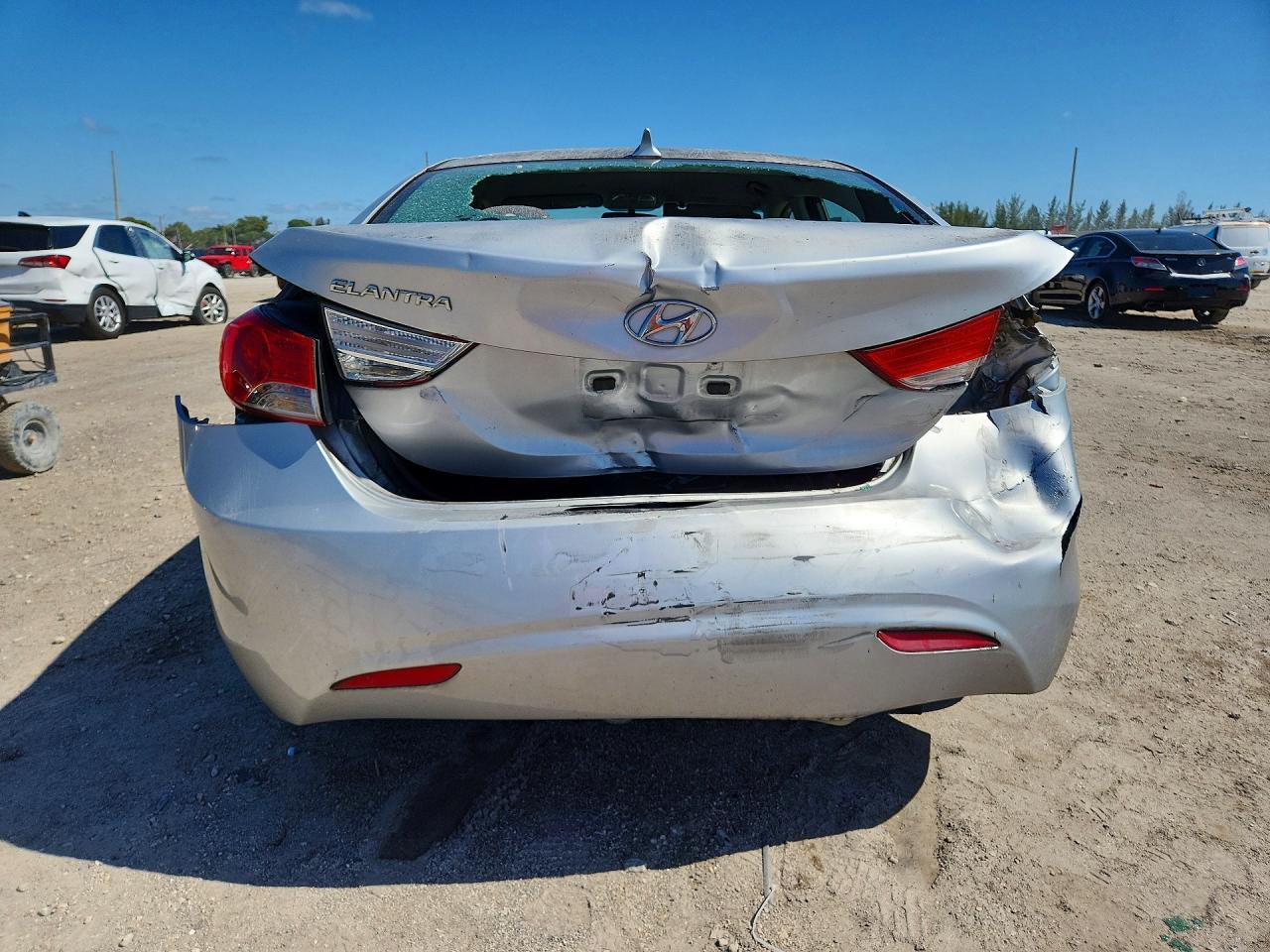 2012 HYUNDAI ELANTRA GLS photo 11
