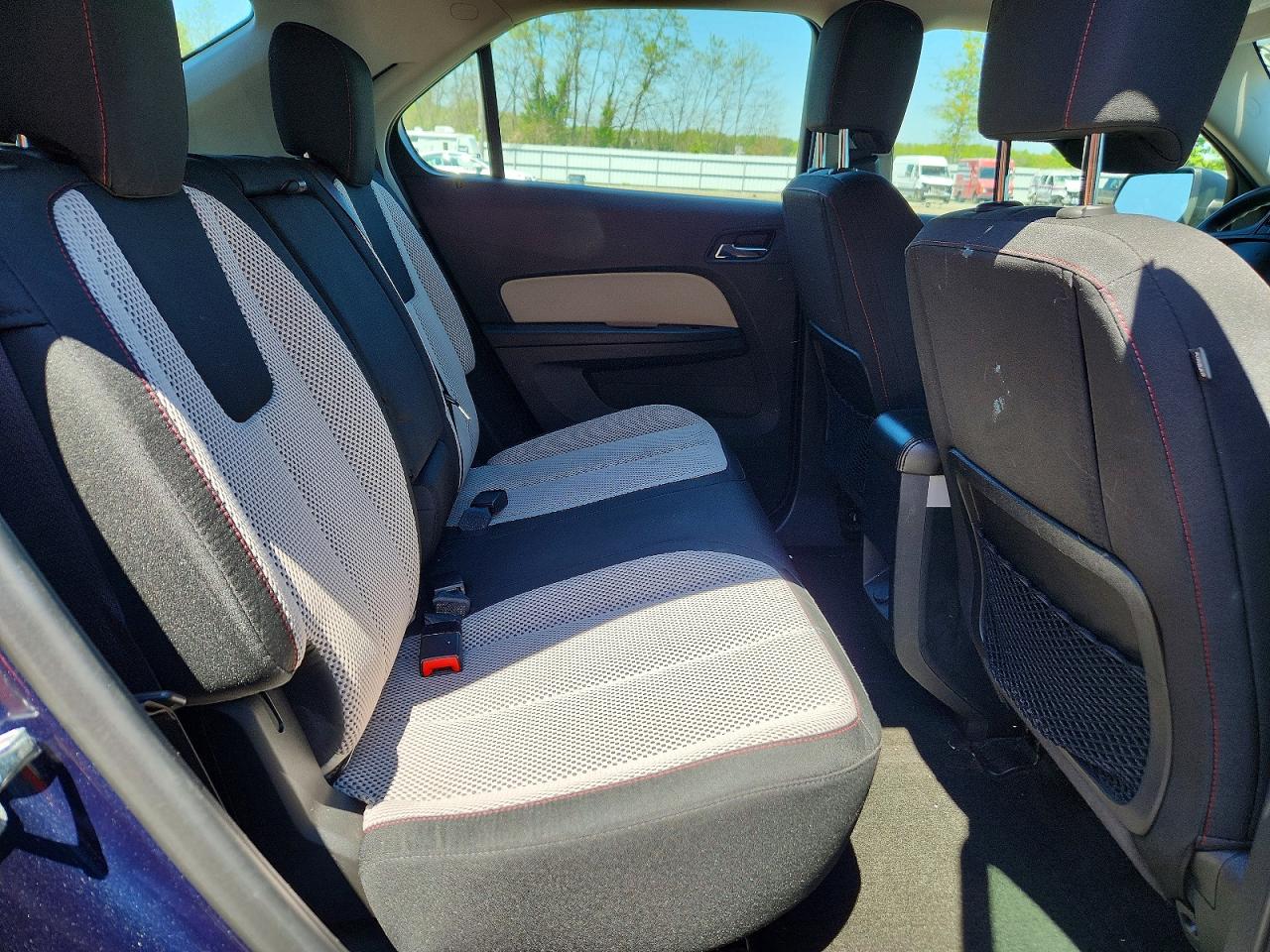 2017 CHEVROLET EQUINOX LS photo 31