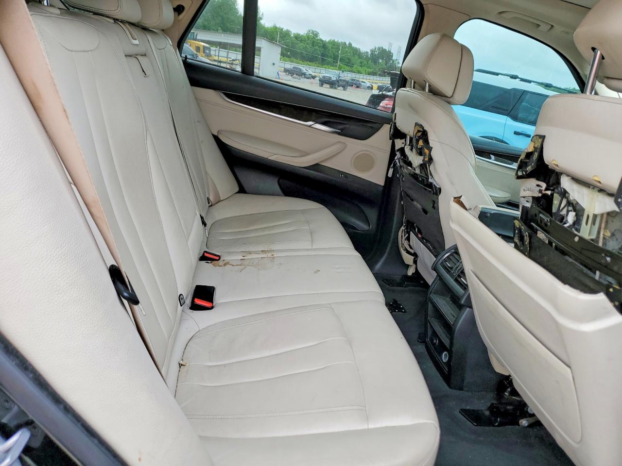 2014 BMW X5 XDRIVE50I photo 31