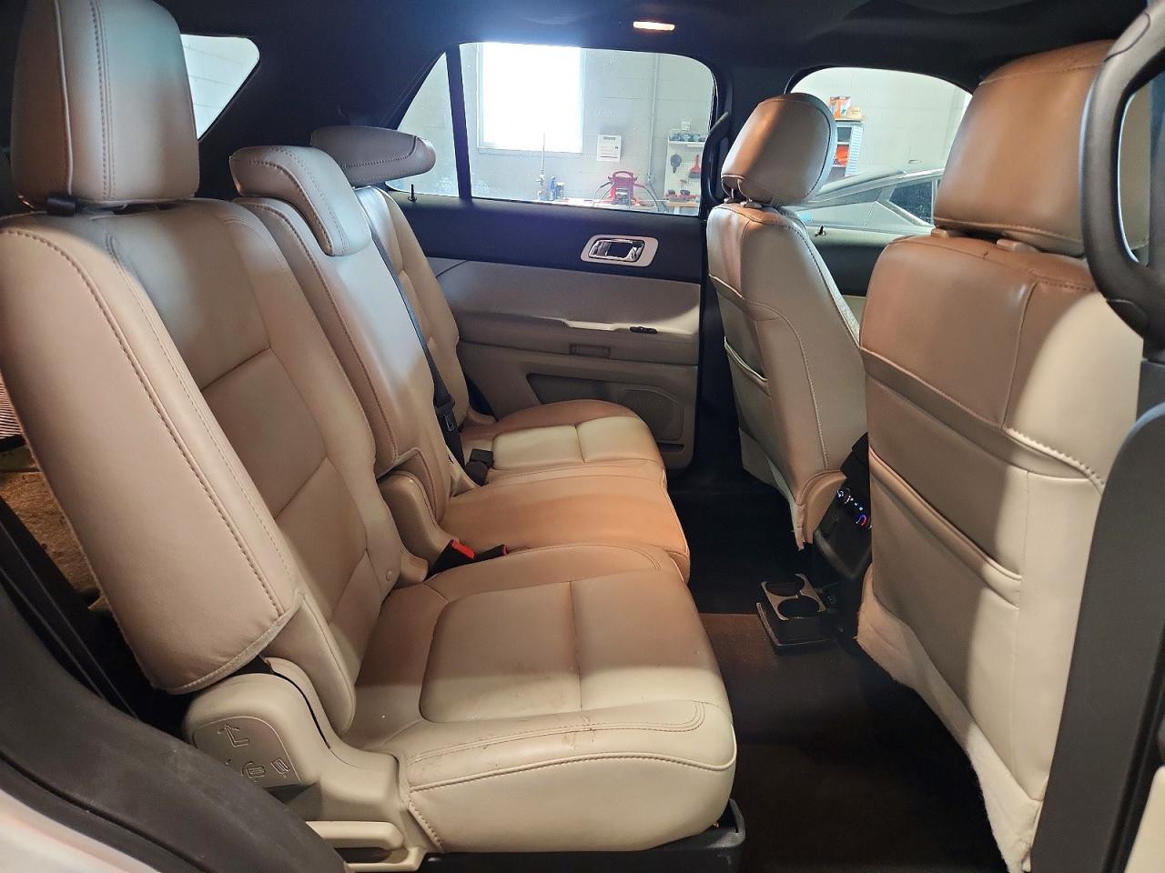 2014 FORD EXPLORER XLT photo 21