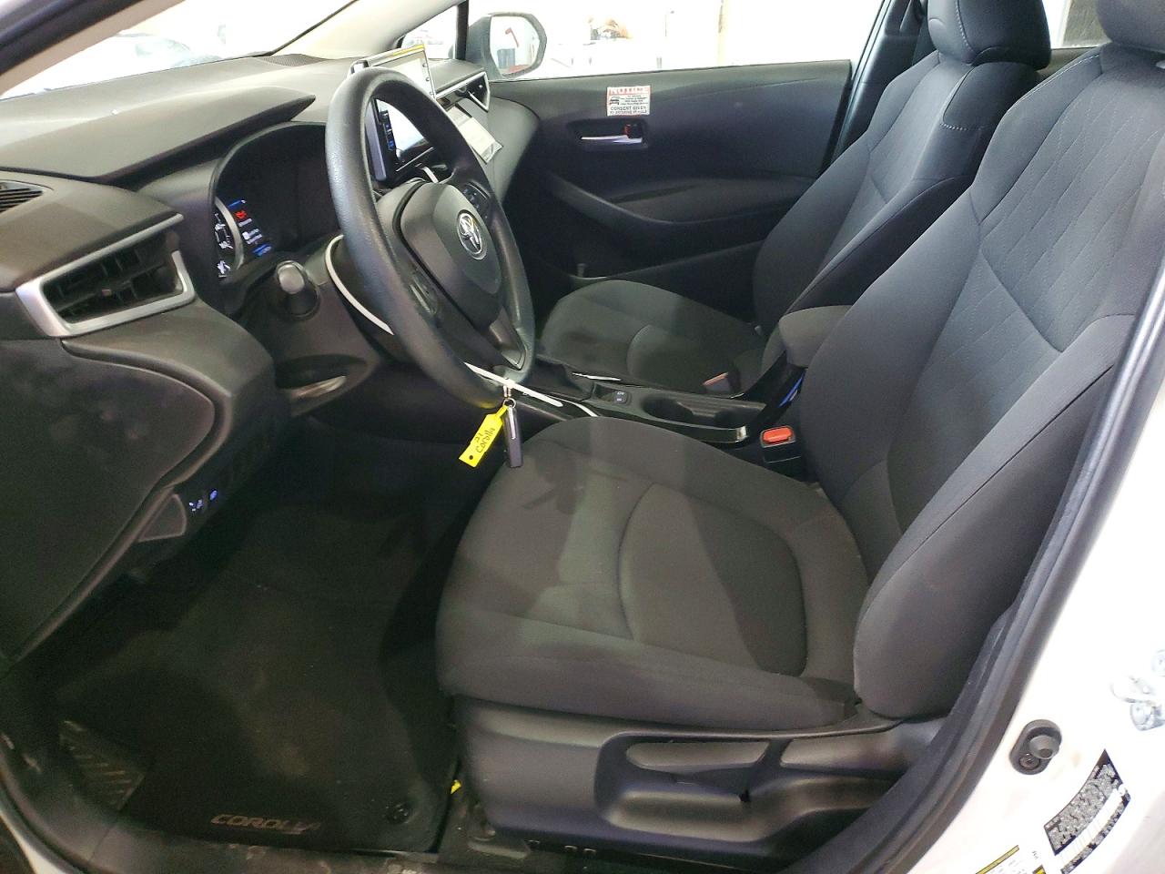 2021 TOYOTA COROLLA photo 13