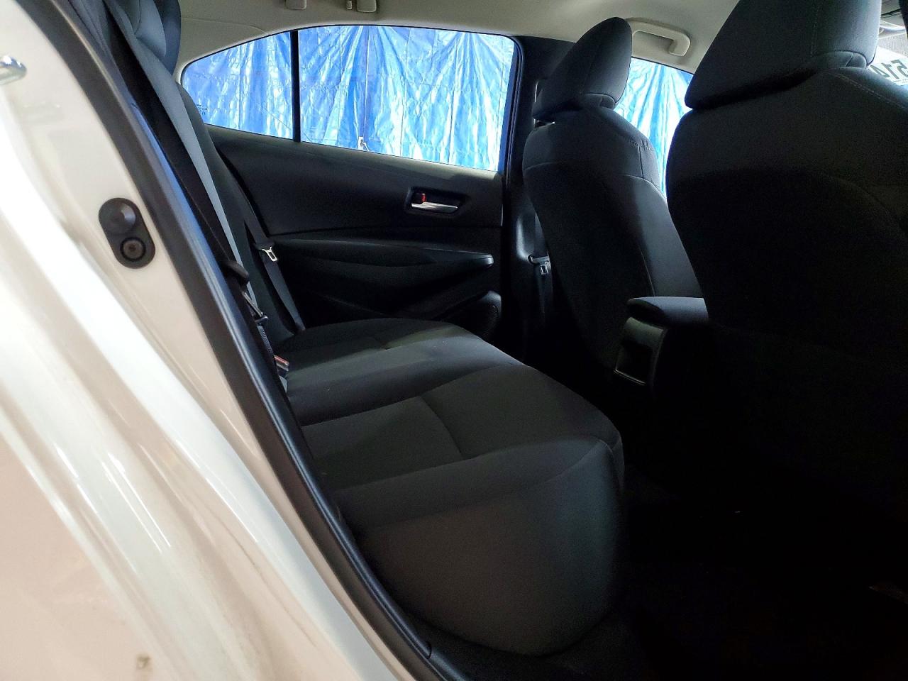 2021 TOYOTA COROLLA photo 19
