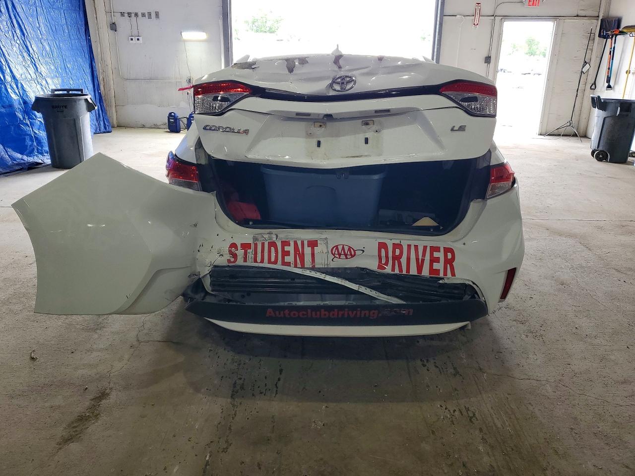 2021 TOYOTA COROLLA photo 11