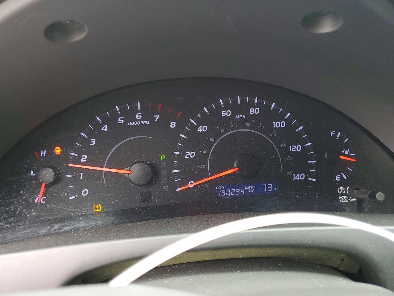 2011 TOYOTA CAMRY LE photo 17