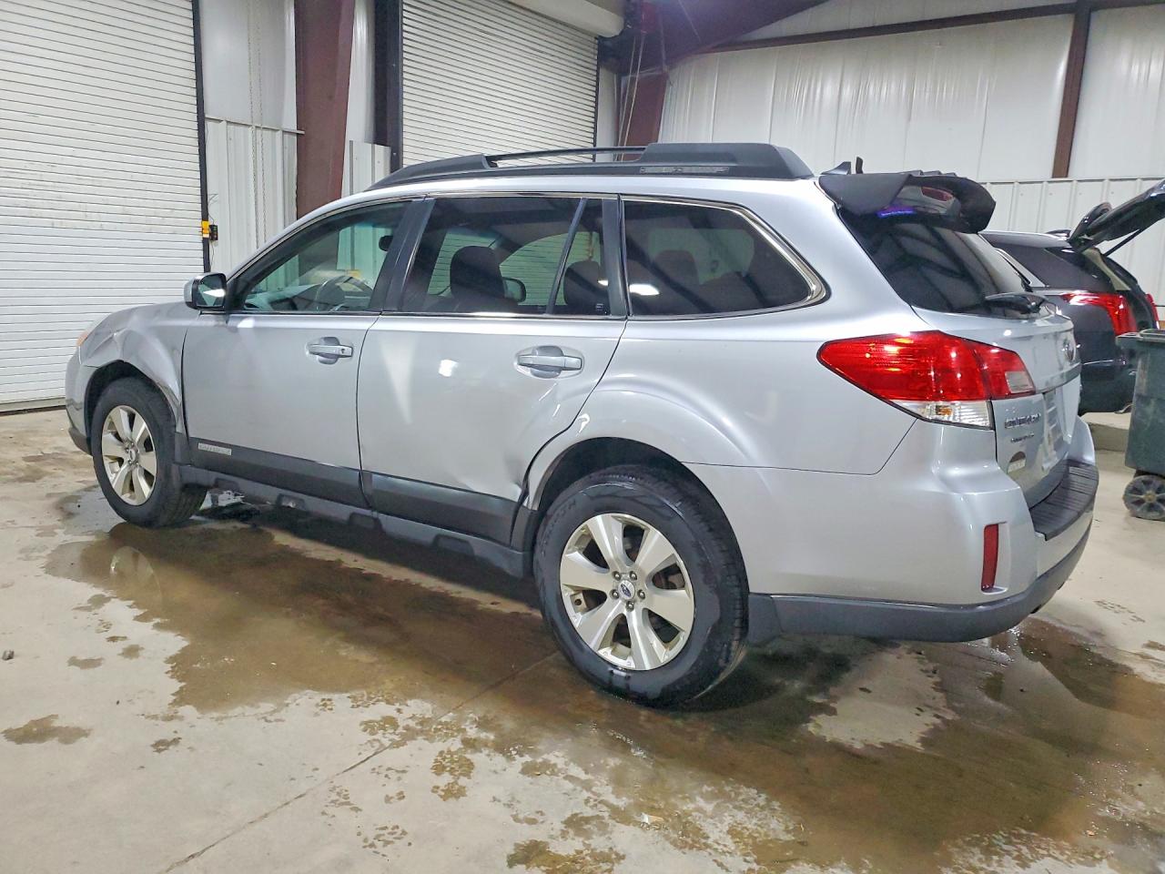 2012 SUBARU OUTBACK 3.6R LIMITED photo 4