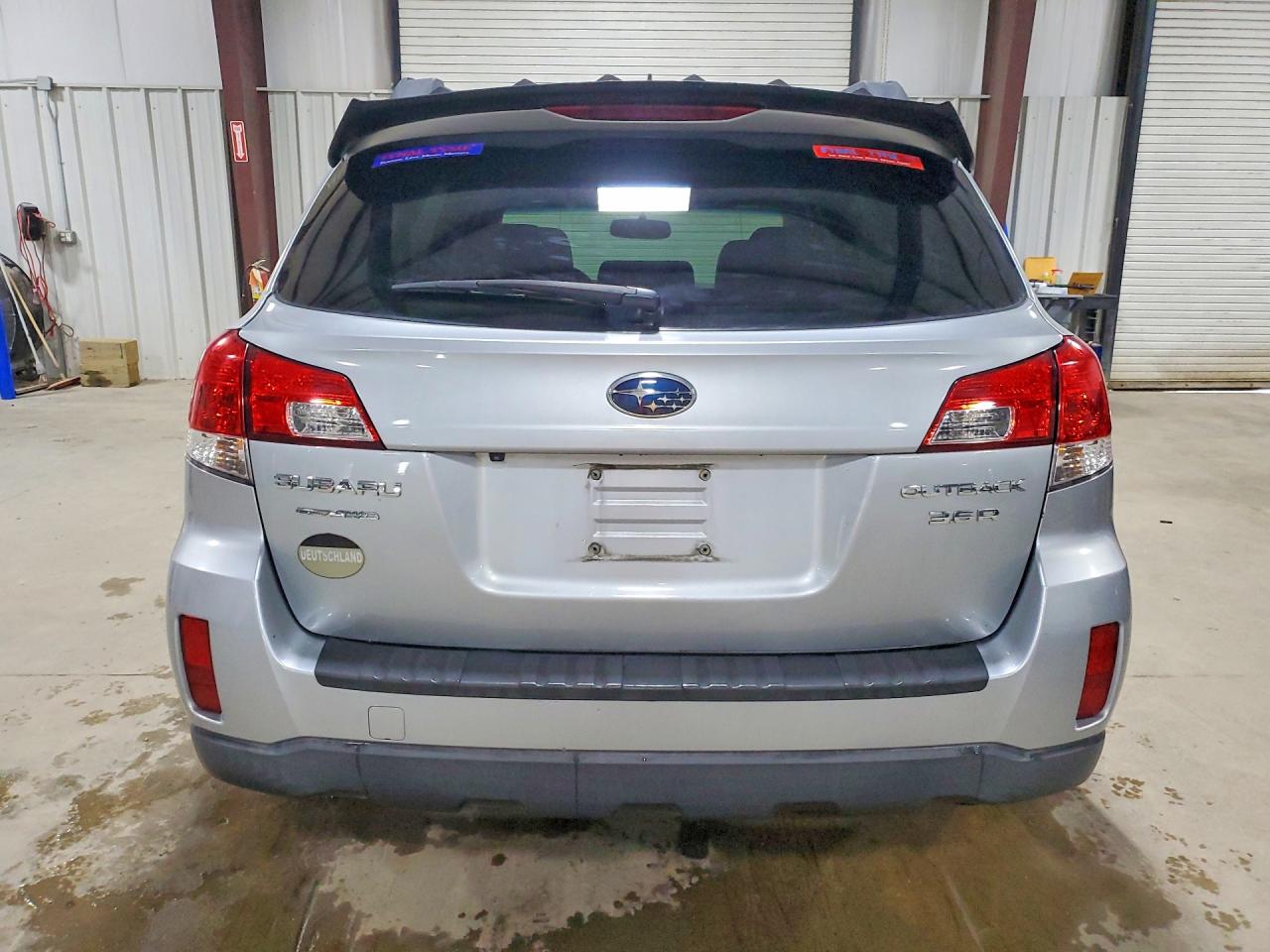 2012 SUBARU OUTBACK 3.6R LIMITED photo 16