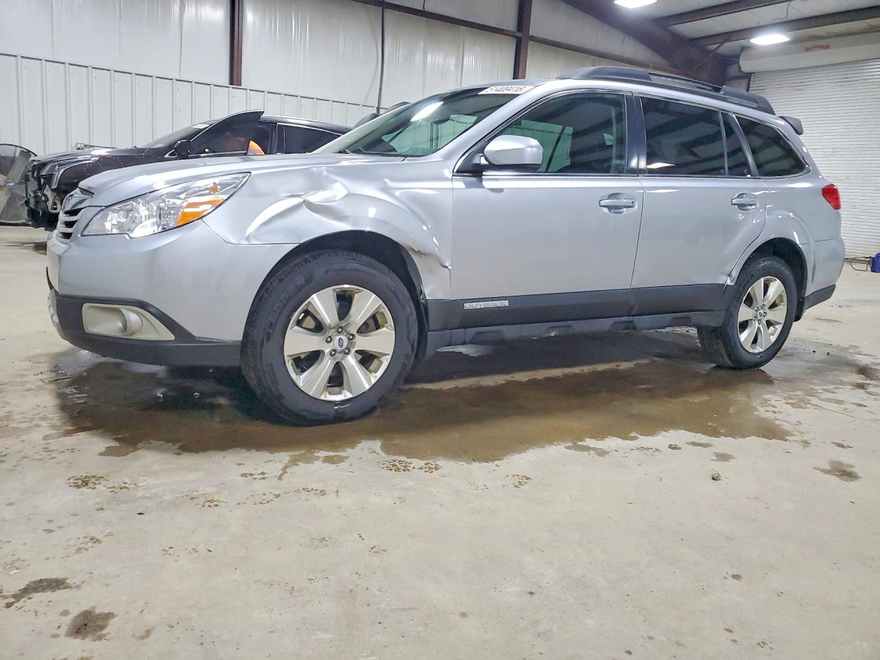 2012 SUBARU OUTBACK
