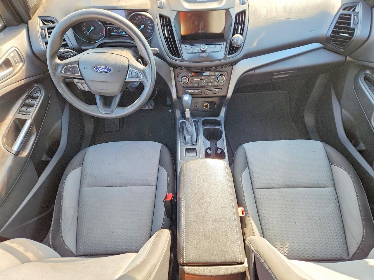 2017 FORD ESCAPE SE photo 15