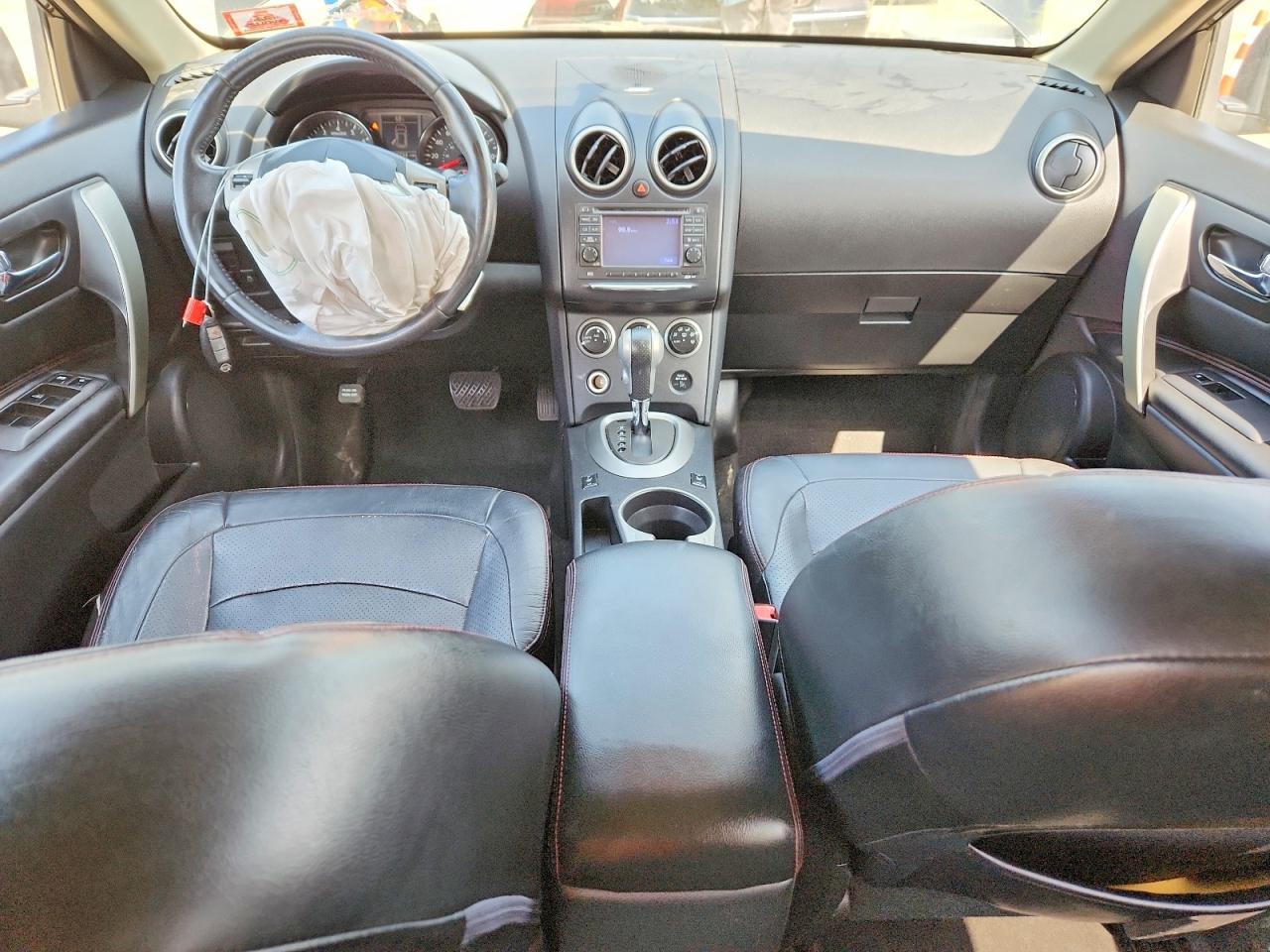 2011 NISSAN ROGUE S photo 15