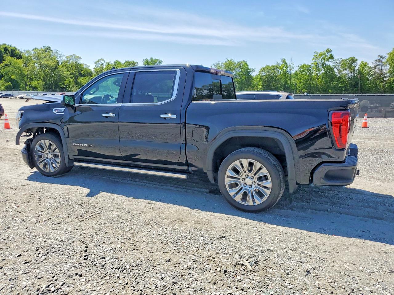 2020 GMC SIERRA K1500 DENALI photo 3