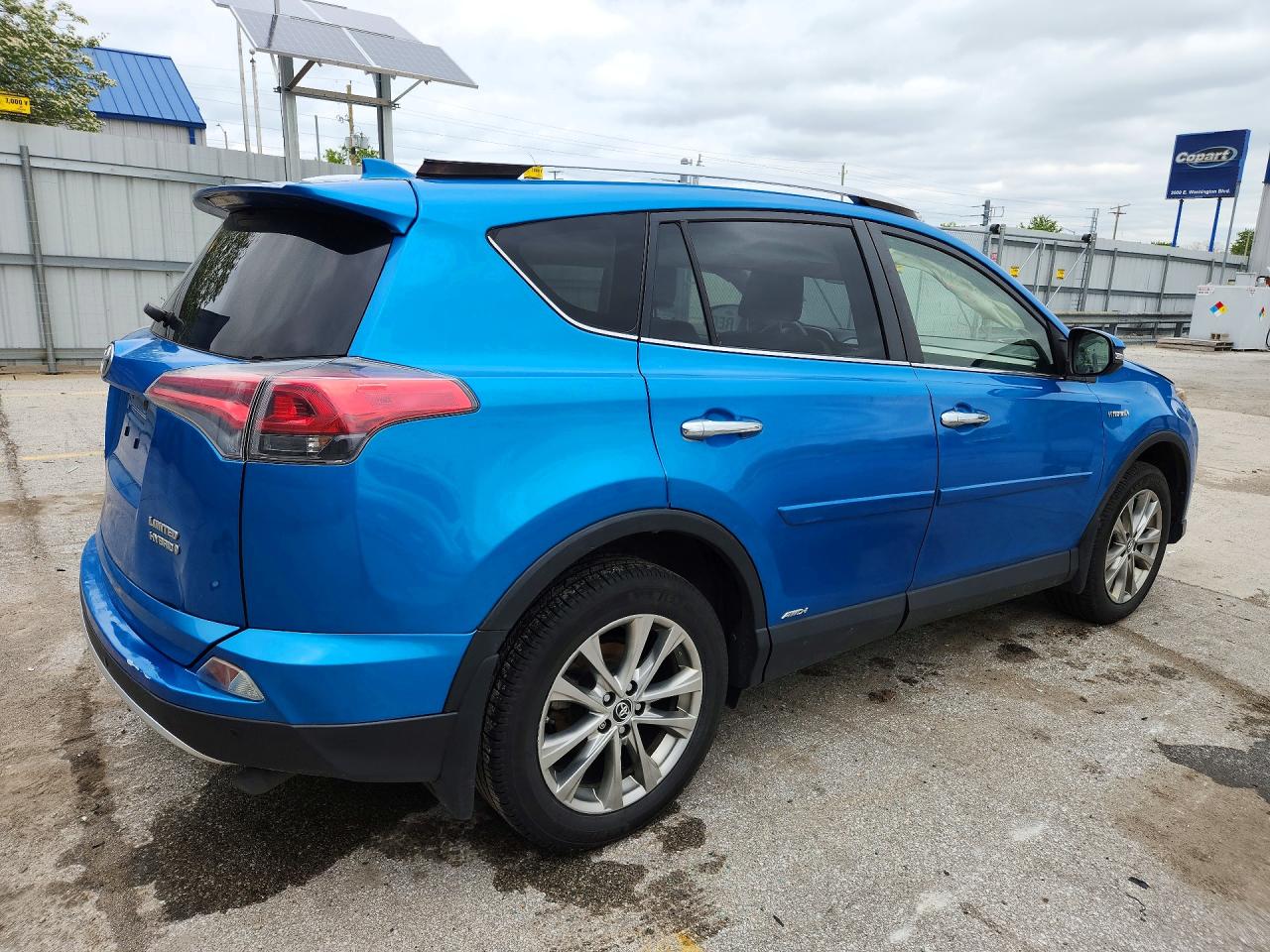 2016 TOYOTA RAV4 HV LIMITED photo 7