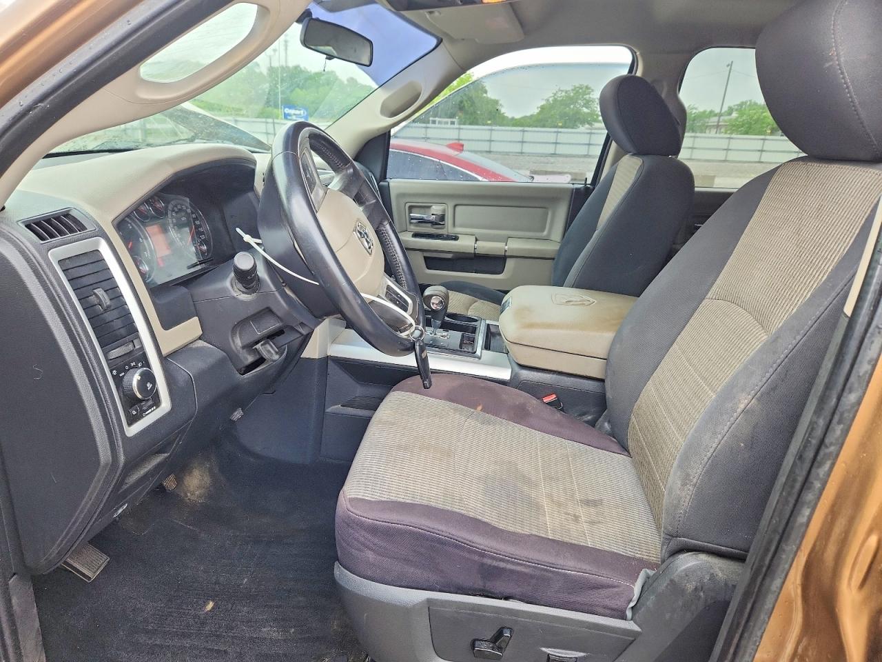 2011 DODGE RAM 1500 photo 13