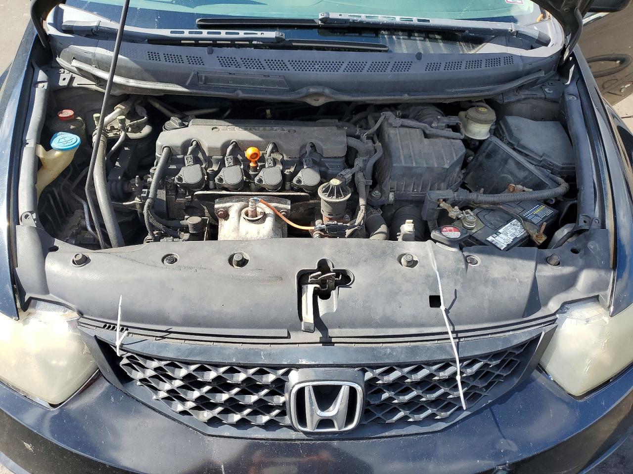 2010 HONDA CIVIC LX photo 31