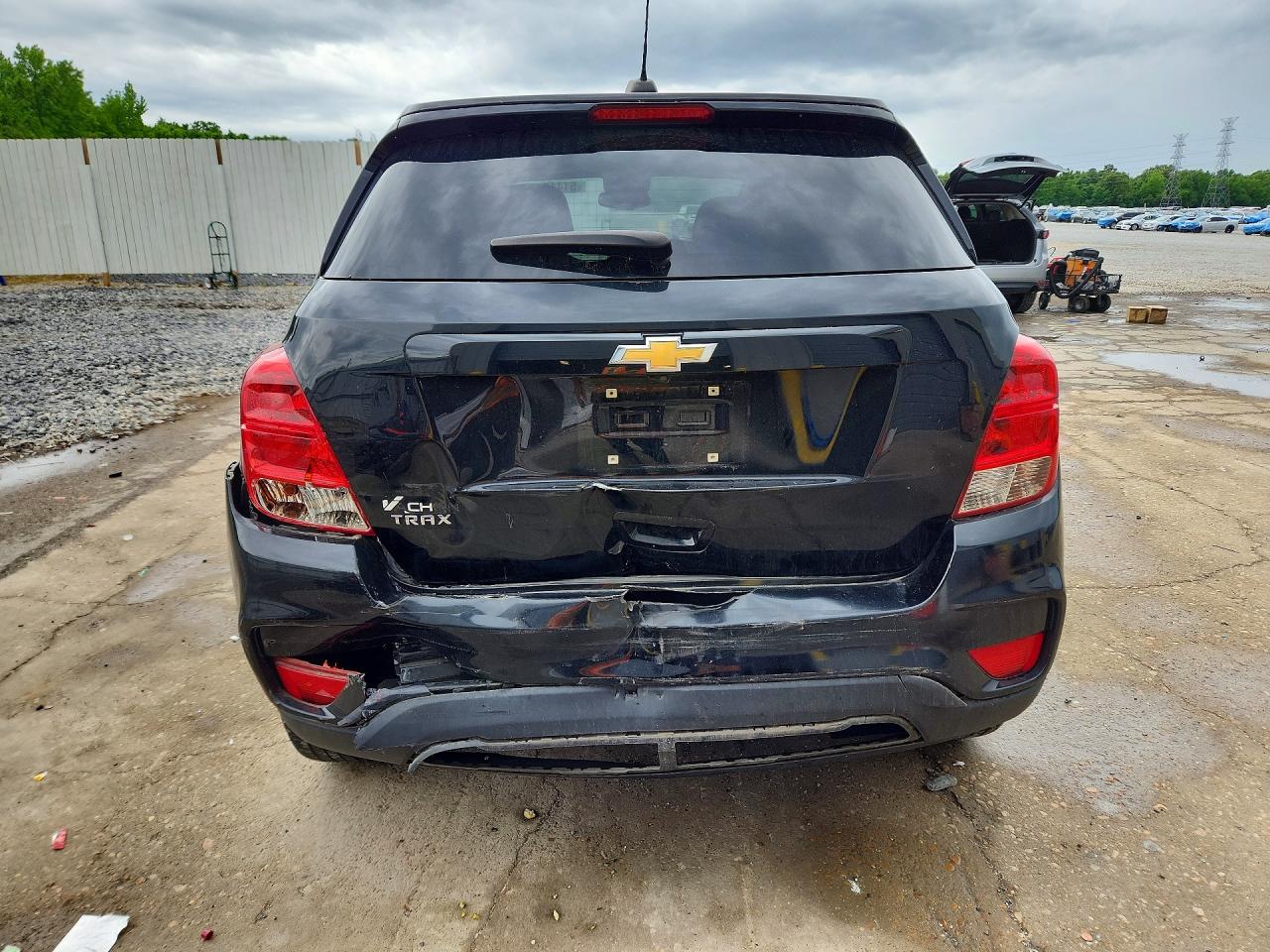 2020 CHEVROLET TRAX LS photo 11