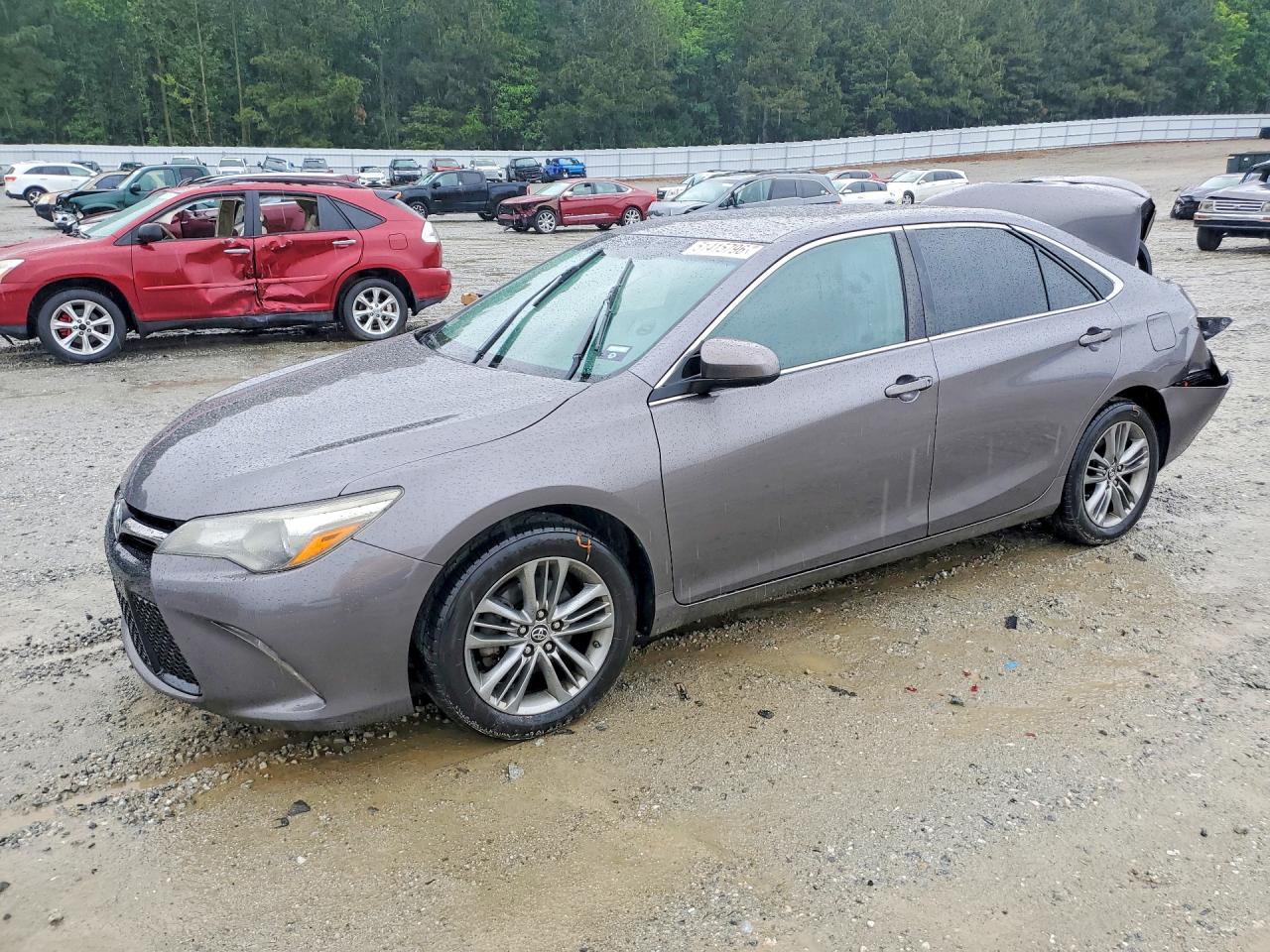 2015 TOYOTA CAMRY