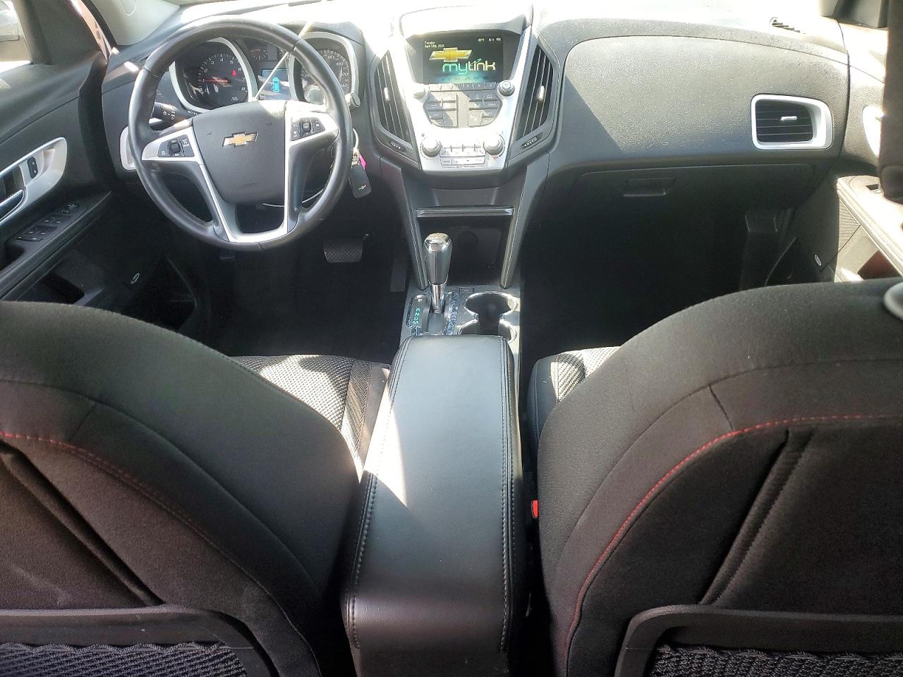 2016 CHEVROLET EQUINOX LT photo 8