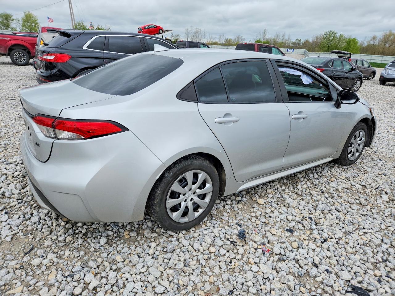 2020 TOYOTA COROLLA LE photo 5