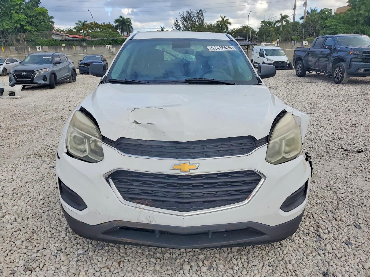 2017 CHEVROLET EQUINOX LS photo 9