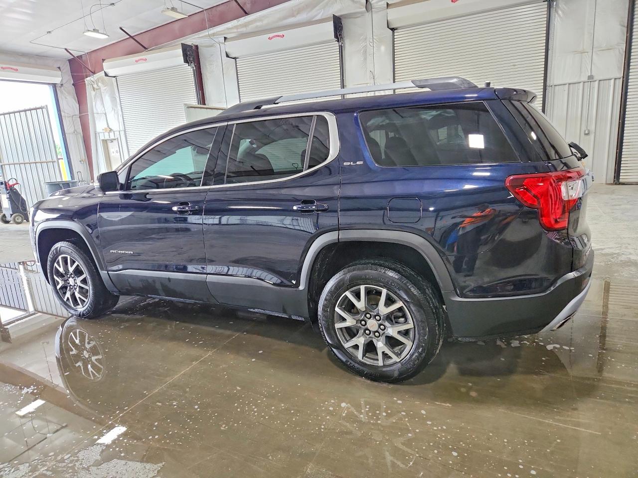 2021 GMC ACADIA SLE photo 3