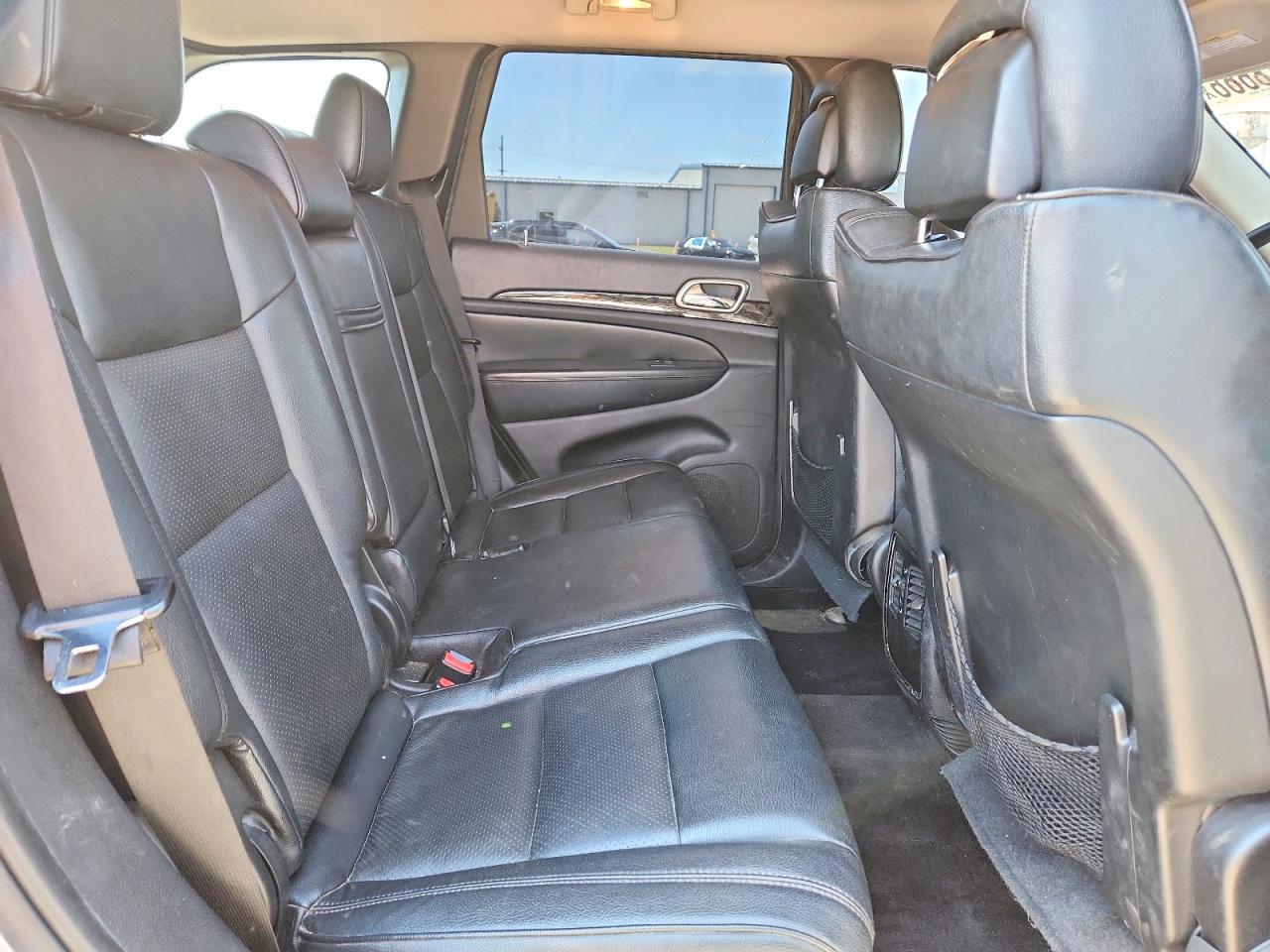 2011 JEEP GRAND CHEROKEE LAREDO photo 11