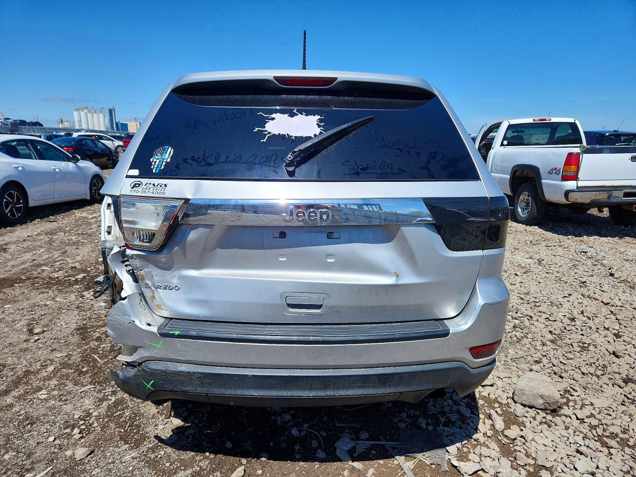 2011 JEEP GRAND CHEROKEE LAREDO photo 6