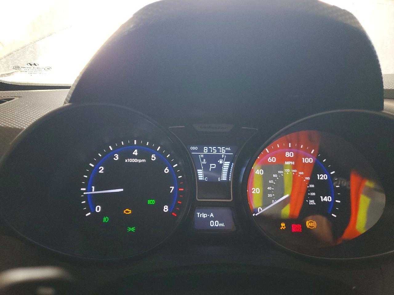 2015 HYUNDAI VELOSTER TURBO photo 17