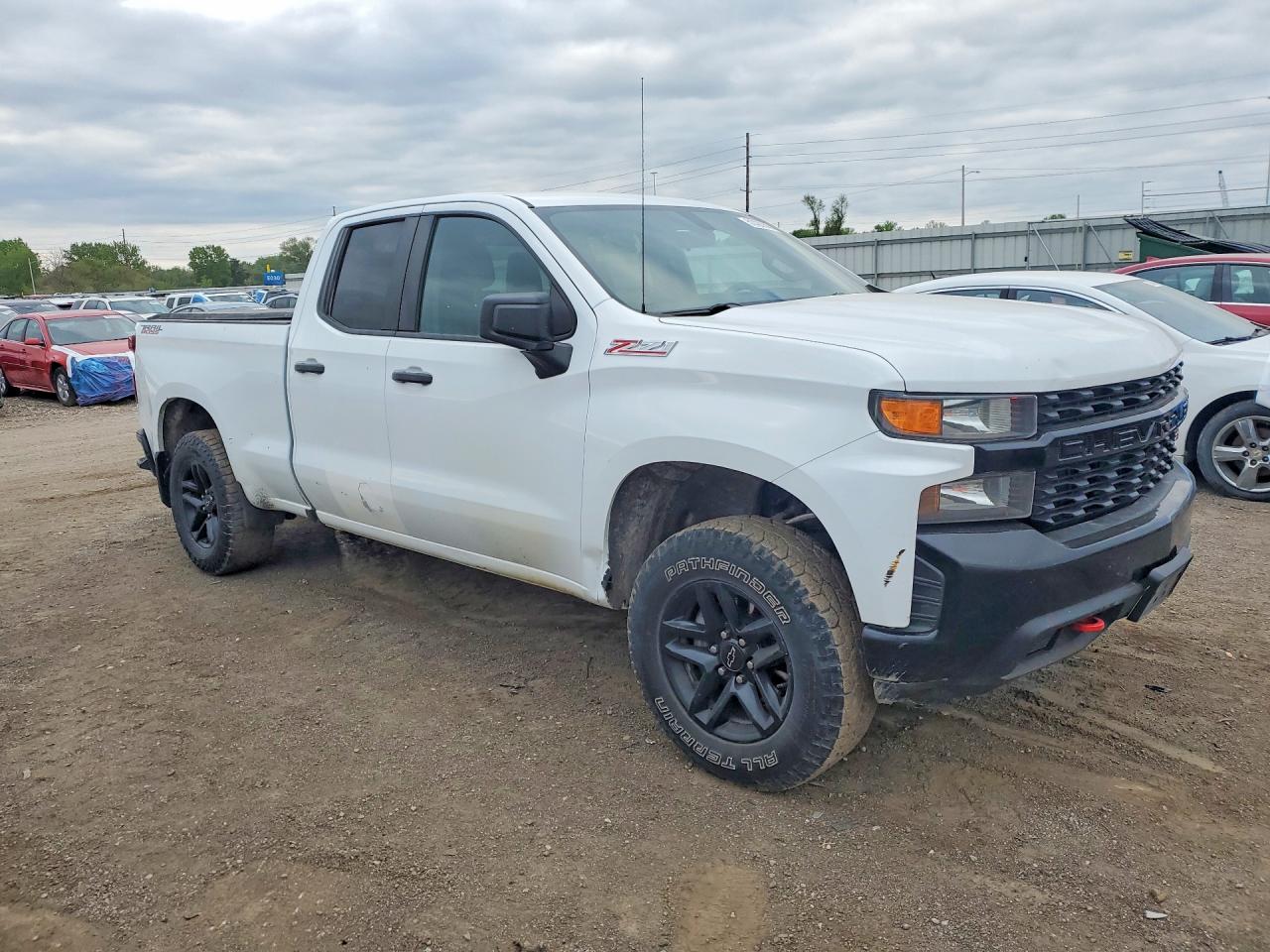 2019 CHEVROLET SILVERADO K1500 TRAIL BOSS CUSTOM photo 4