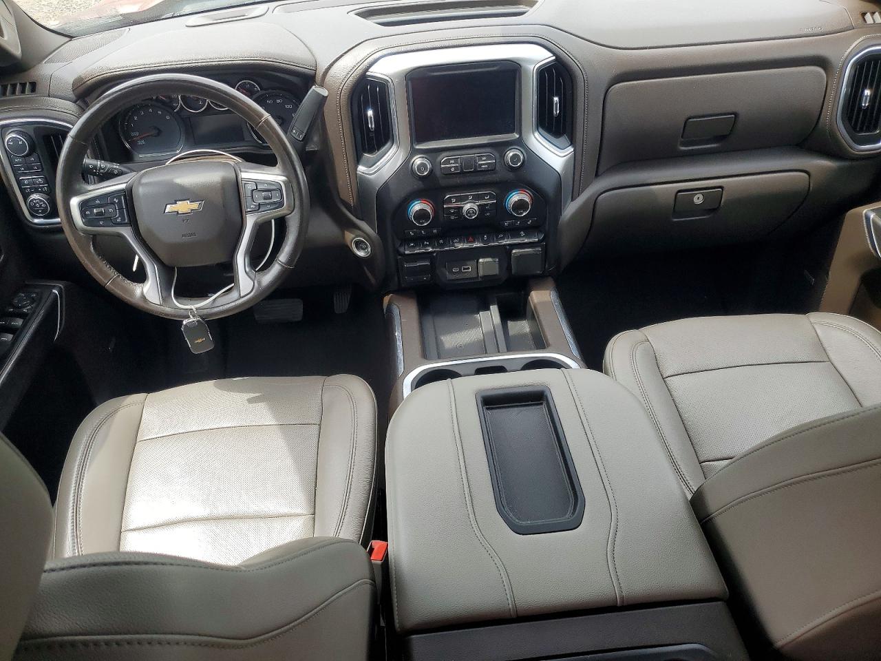2019 CHEVROLET SILVERADO K1500 LTZ photo 8