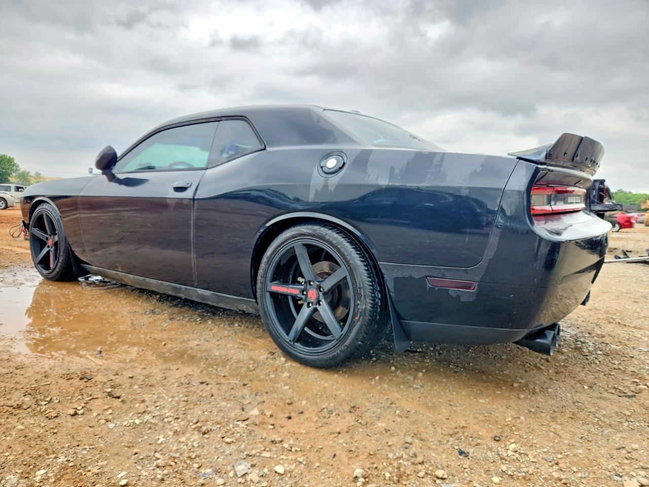 2013 DODGE CHALLENGER R photo 2