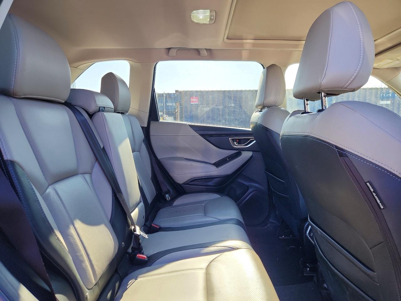 2019 SUBARU FORESTER LIMITED photo 31
