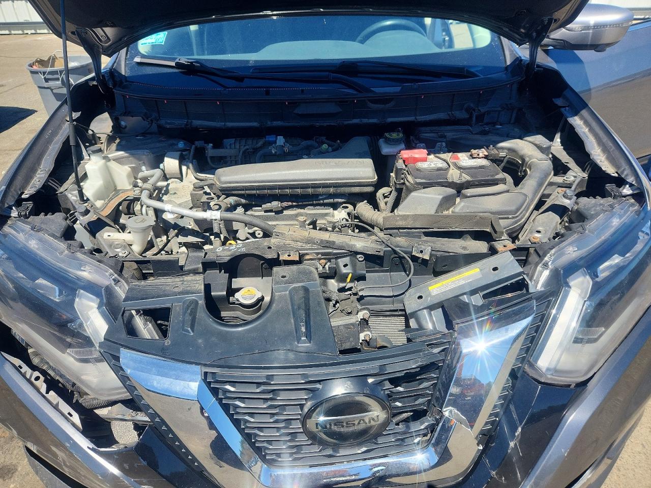 2018 NISSAN ROGUE SV photo 21