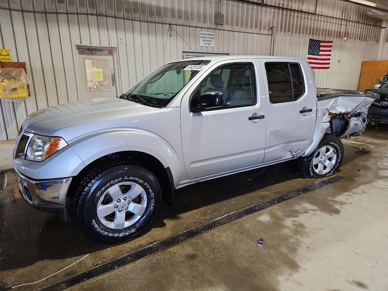 2010 NISSAN FRONTIER