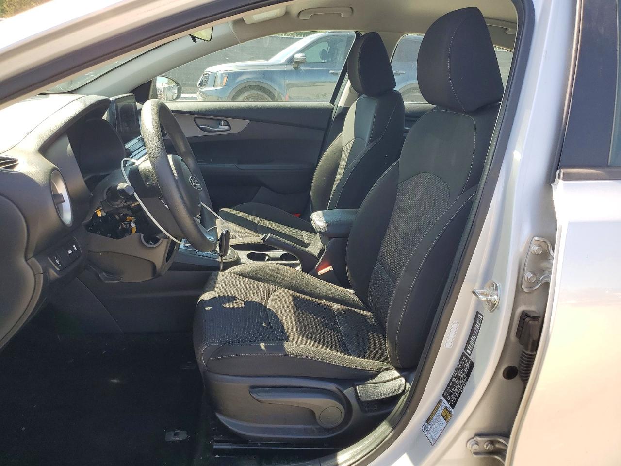 2020 KIA FORTE LXS photo 13