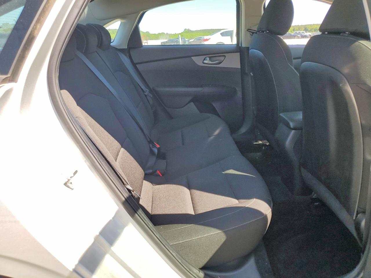 2020 KIA FORTE LXS photo 19