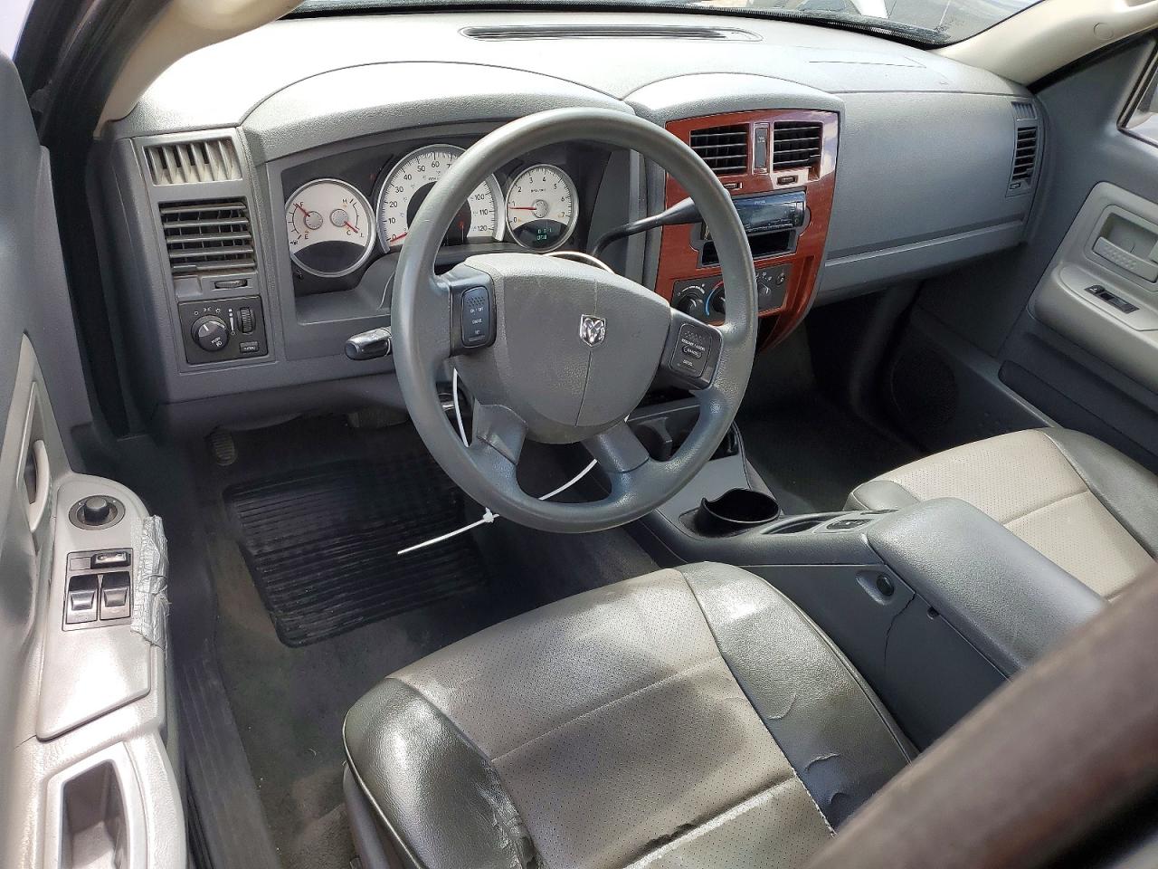 2005 DODGE DAKOTA SLT photo 15