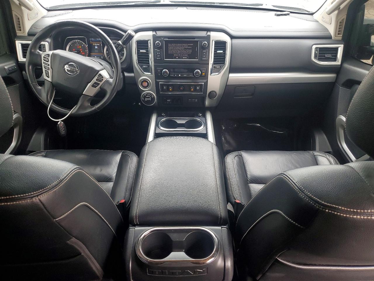 2019 NISSAN TITAN XD PRO-4X photo 8