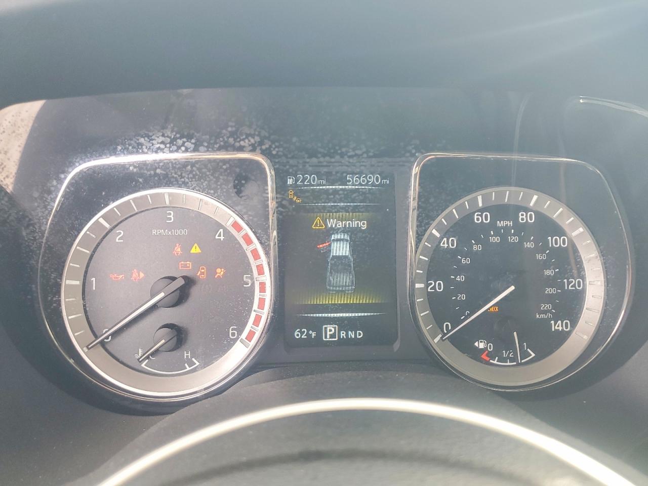 2018 NISSAN TITAN XD PLATINUM RESERVE photo 9