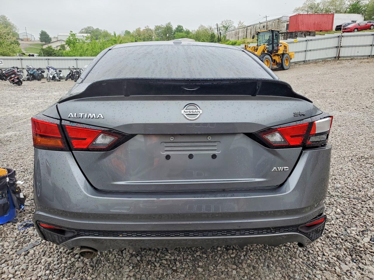 2019 NISSAN ALTIMA SR photo 16