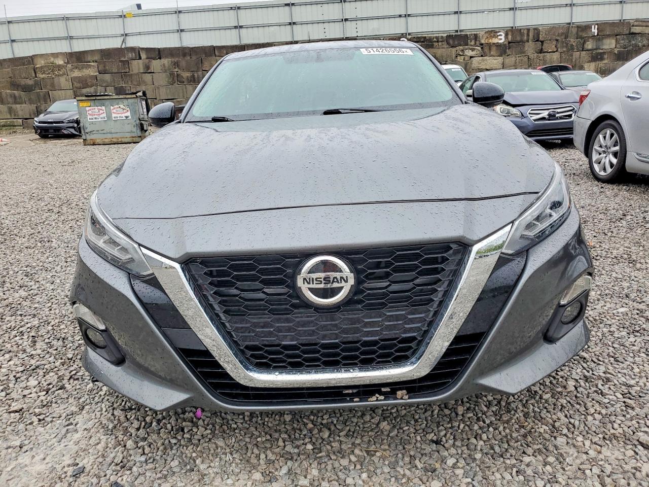 2019 NISSAN ALTIMA SR photo 13