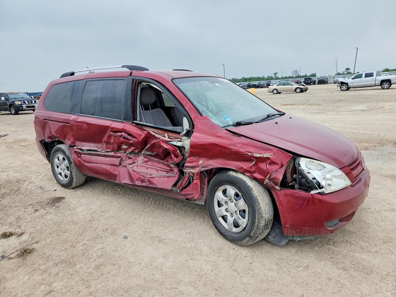2010 KIA SEDONA LX photo 7