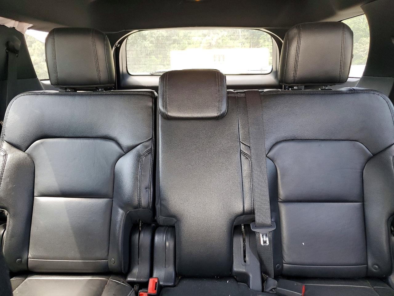 2016 FORD EXPLORER XLT photo 19