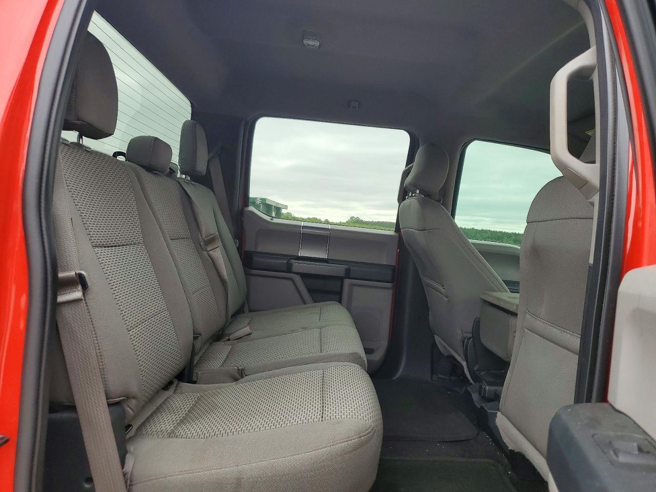 2015 FORD F150 SUPERCREW photo 28