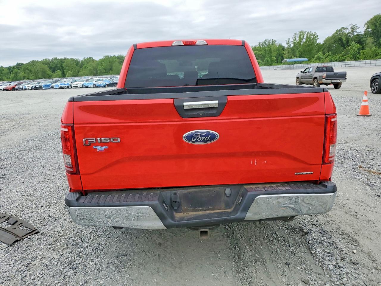 2015 FORD F150 SUPERCREW photo 16