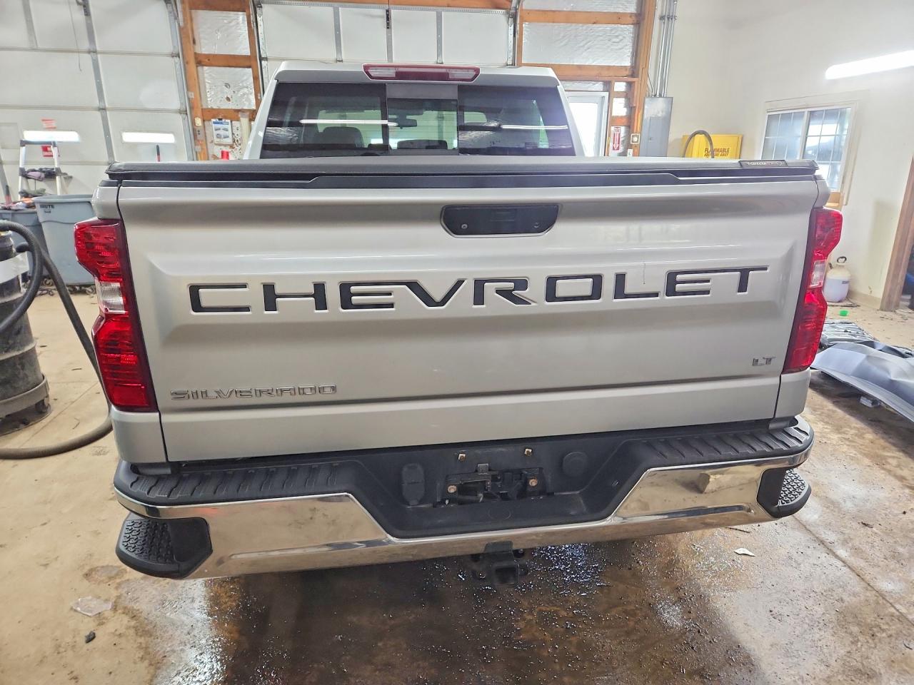 2020 CHEVROLET SILVERADO K1500 LT photo 11