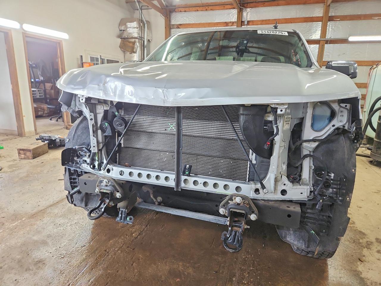 2020 CHEVROLET SILVERADO K1500 LT photo 9