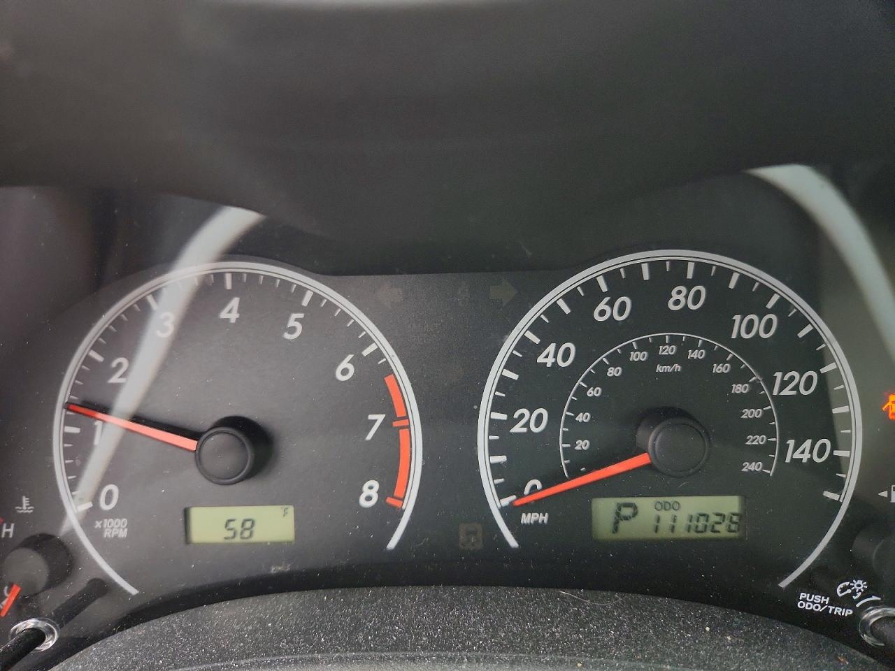 2013 TOYOTA COROLLA LE photo 25