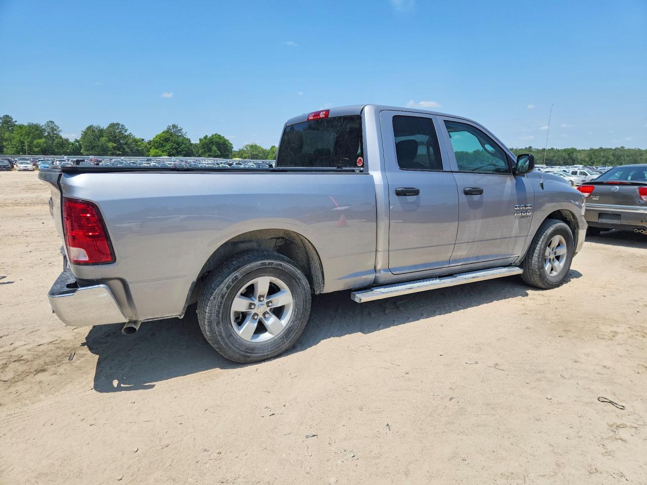 2022 RAM 1500 CLASSIC TRADESMAN photo 7