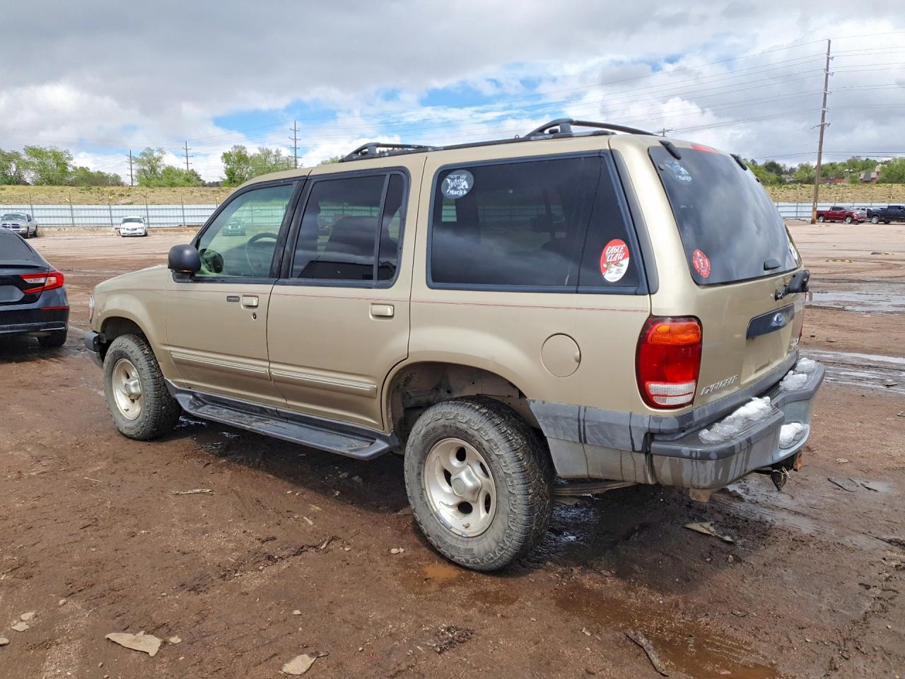 2000 FORD EXPLORER XLT photo 3